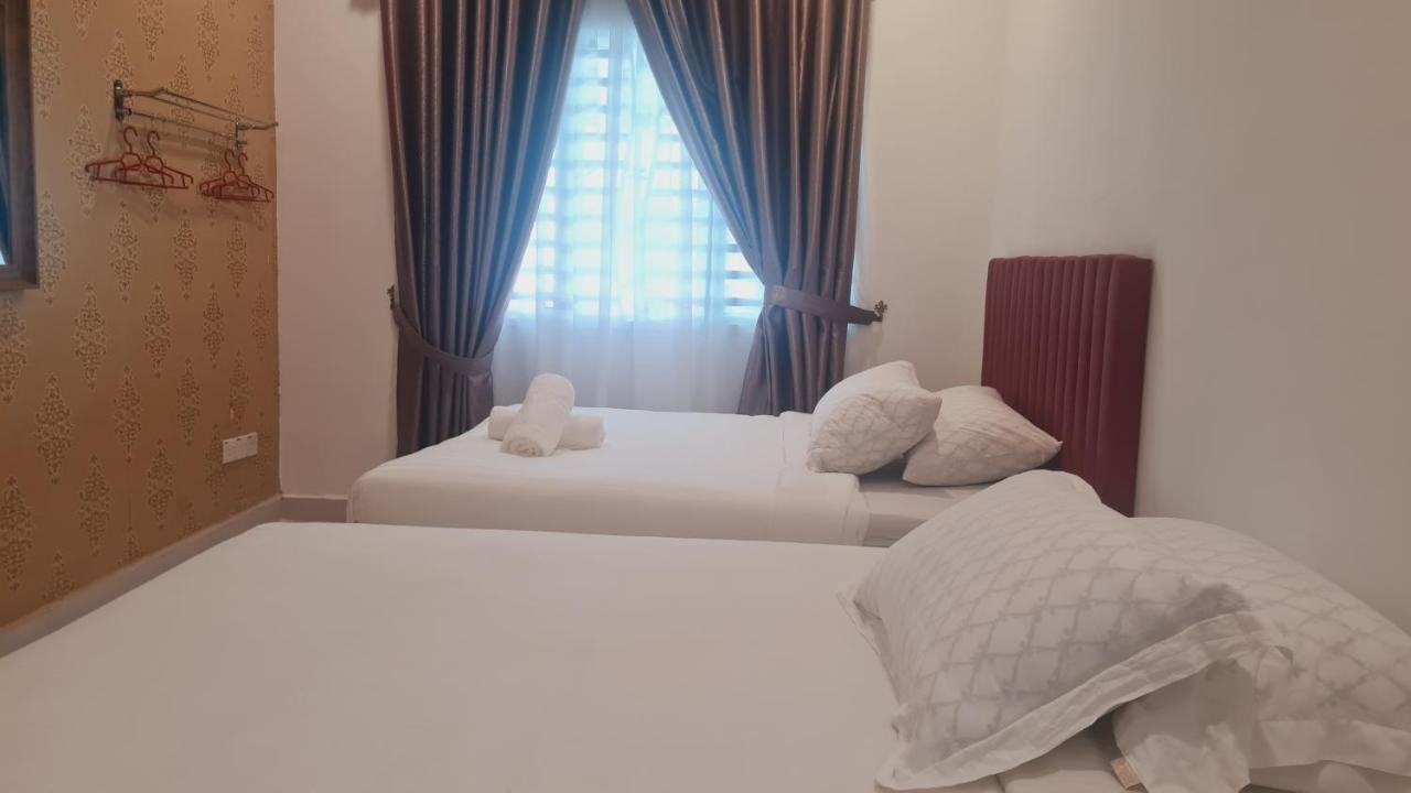 Villa Anjung Klia House 31 With Neflix à Banting  Extérieur photo
